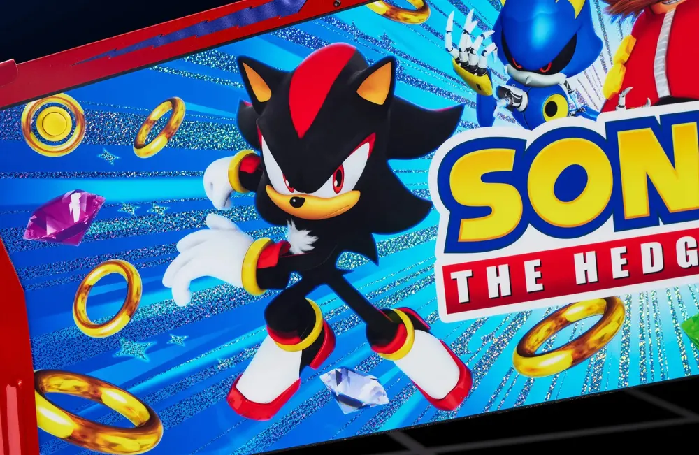 Shadow character cabinet artwork on Sonic Collector's Edition pinball