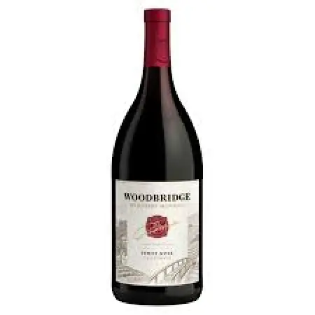 Woodbridge Pinot Noir 750ml