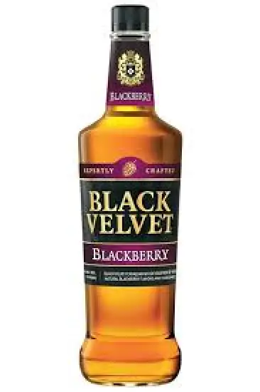 Black Velvet Blackberry Whisky 750ml