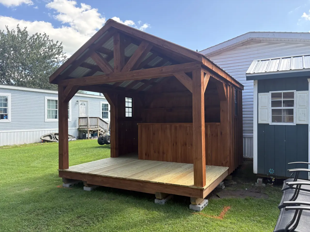 Previously delivered garage from Cross Road Structures