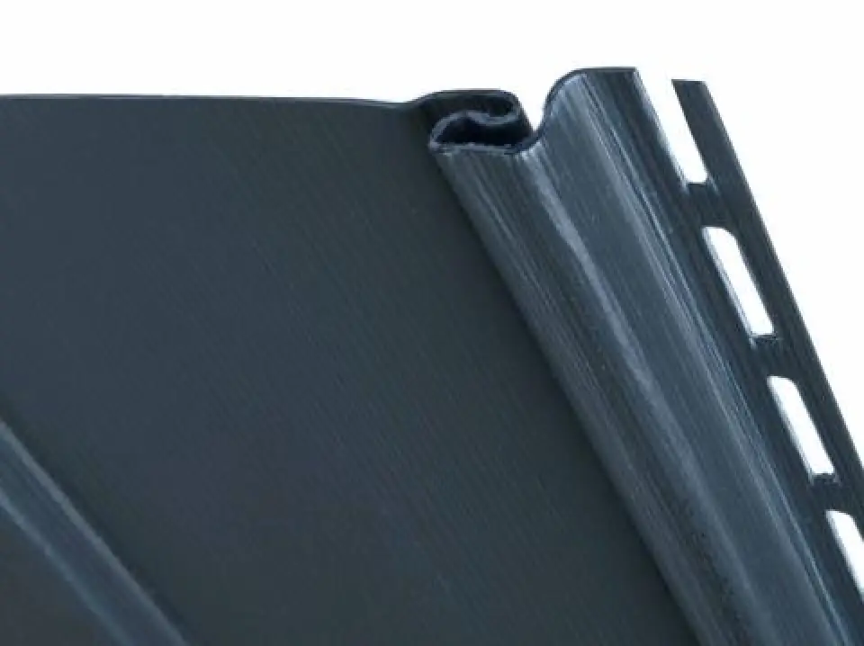 Nail Hem