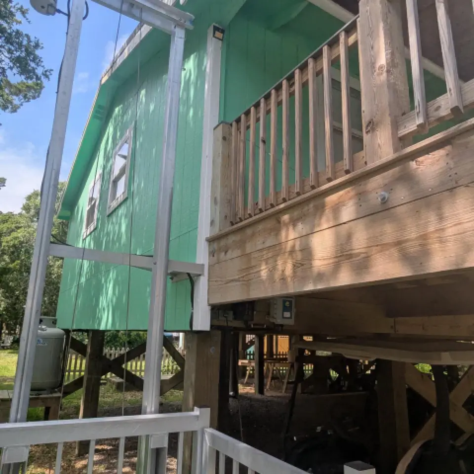 Cargo Lift in Ocracoke, NC