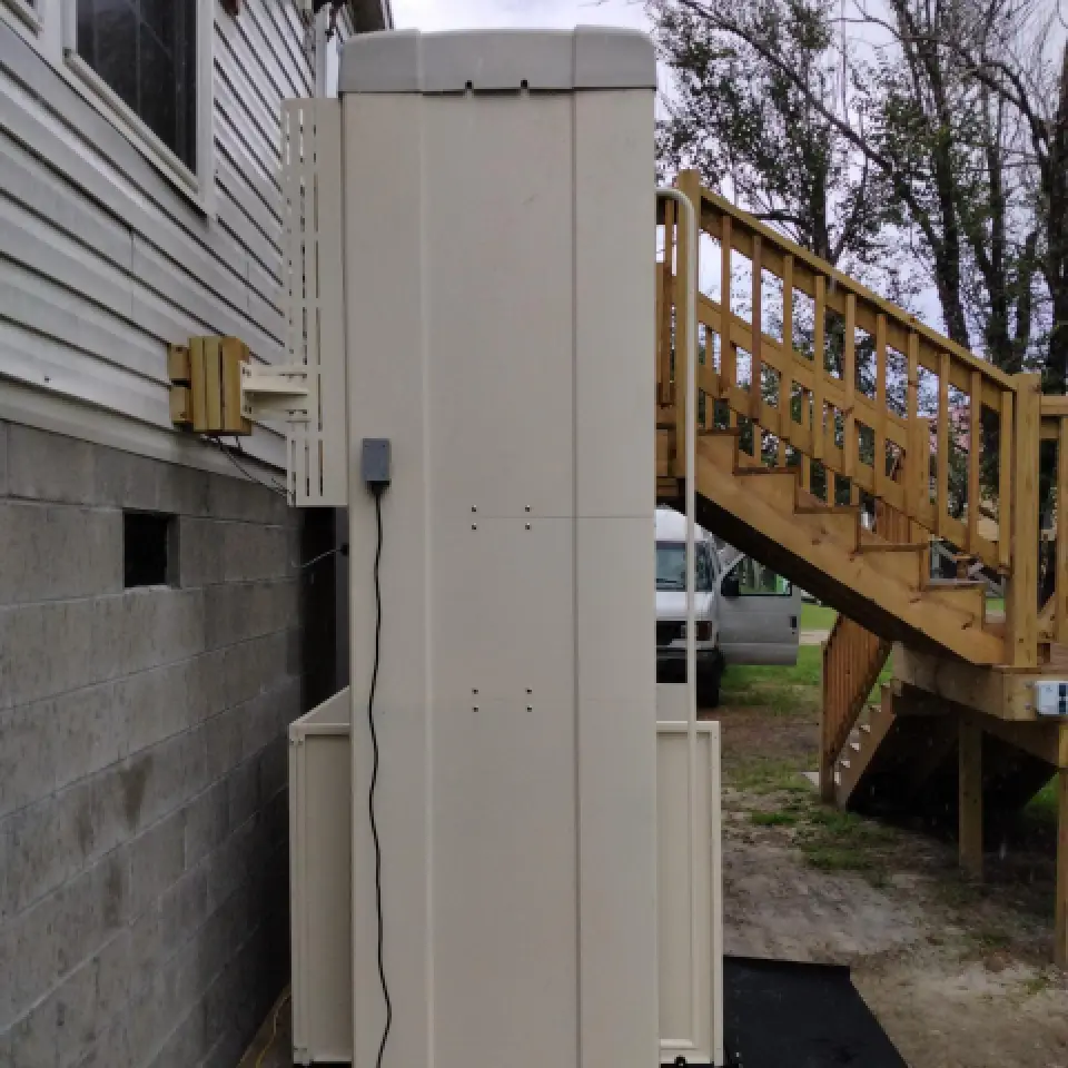 Vertical Platform Lift Installation in Bayboro, NC