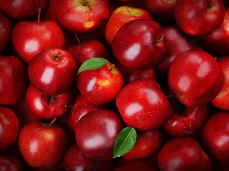 Red Delicious apples