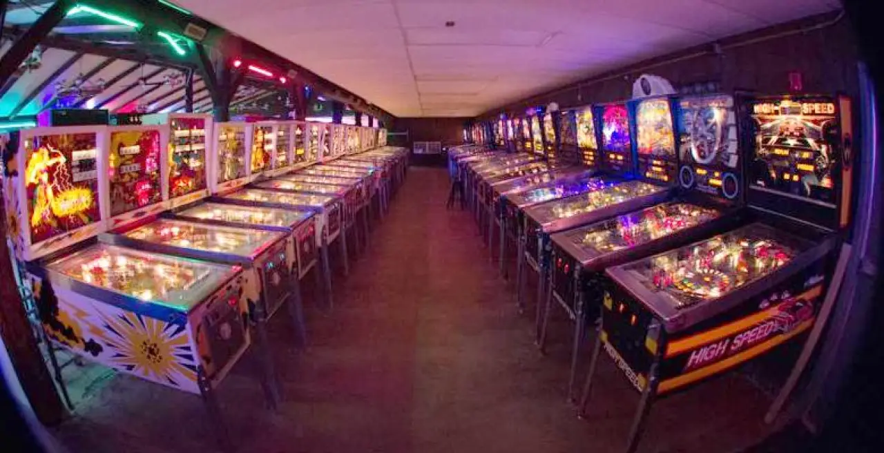 Rows of playable pinball machines at the Ann Arbor VFW Pinball Museum