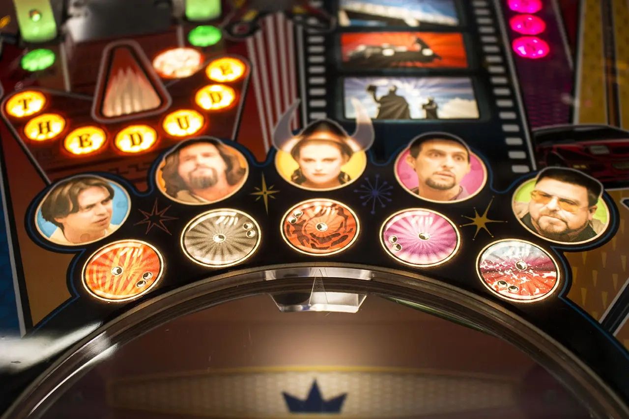 The Big Lebowski official cabinet or playfield detail 9
