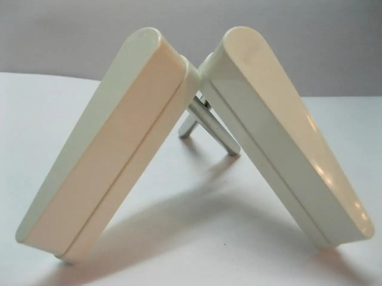 NEW Set of 2 Pinball Machine White Flipper Bat w