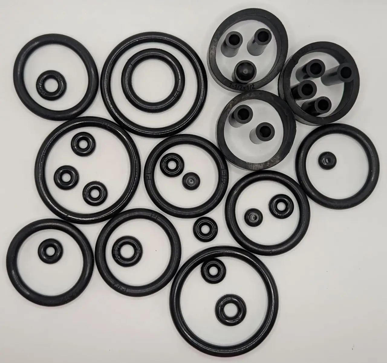 No Gouge Pinball Replacement Repair Rubber Silicone Ring Kit for Stern James Bond Pinball Machine, Black