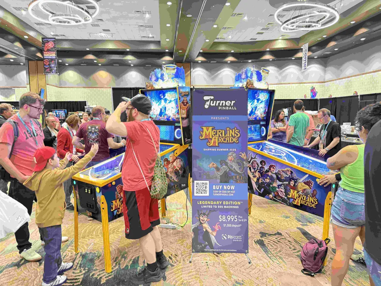 Exhibitor and pinball floor at the Texas Pinball Festival