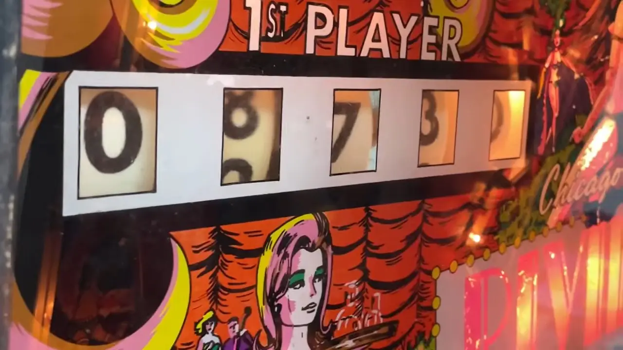 The Score Reels Were A MESS On This Chicago Coin RIVIERA Pinball Machine.. video thumbnail