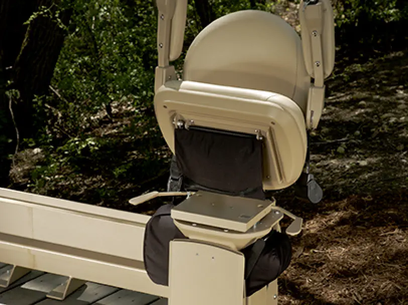 Bruno Elite Curved Outdoor Stairlift