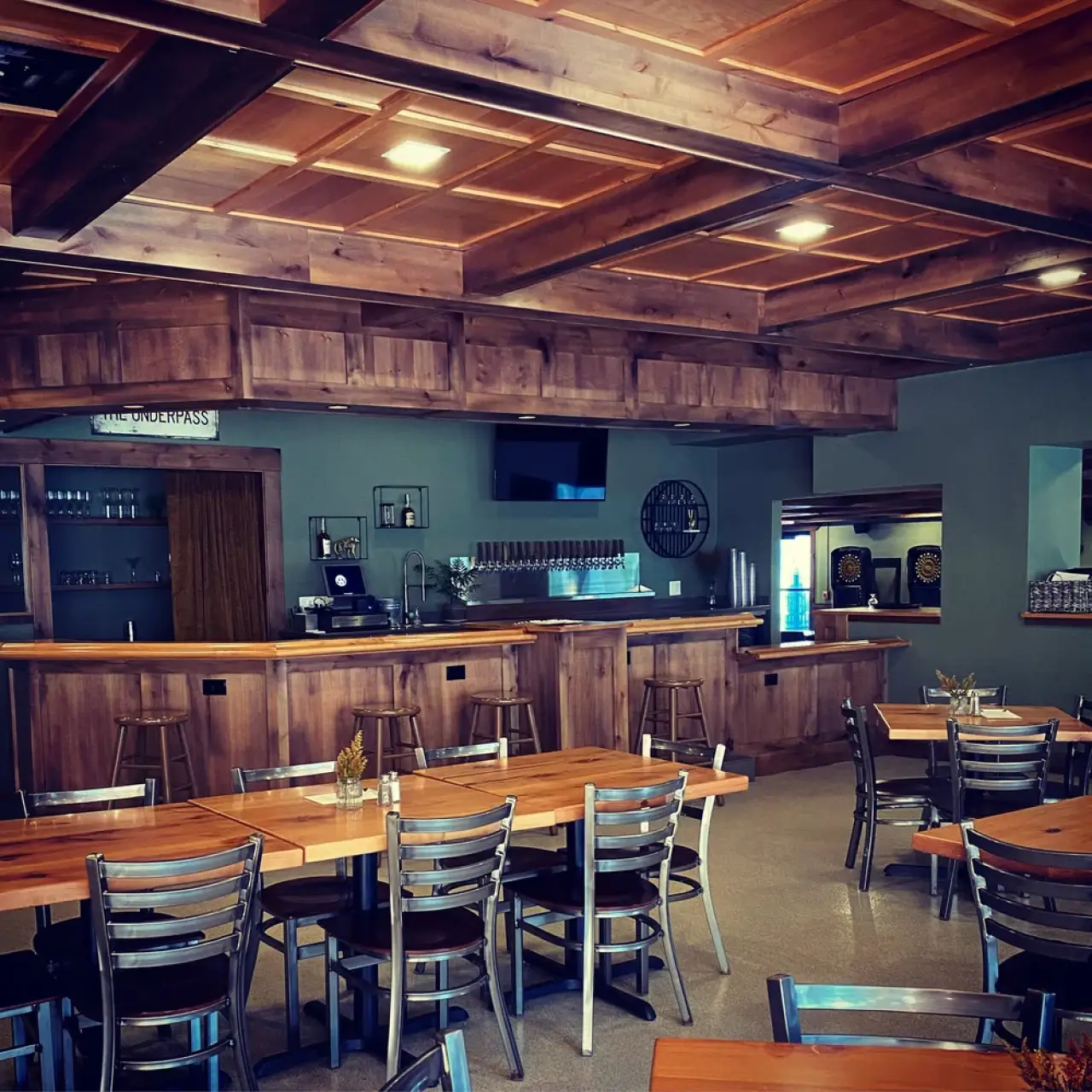 Underpass Bar & Grill gallery photo 3