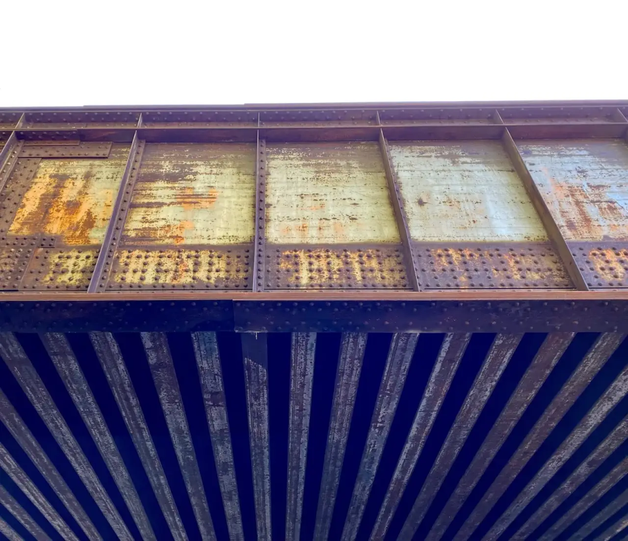 Underpass Bar & Grill gallery photo 7