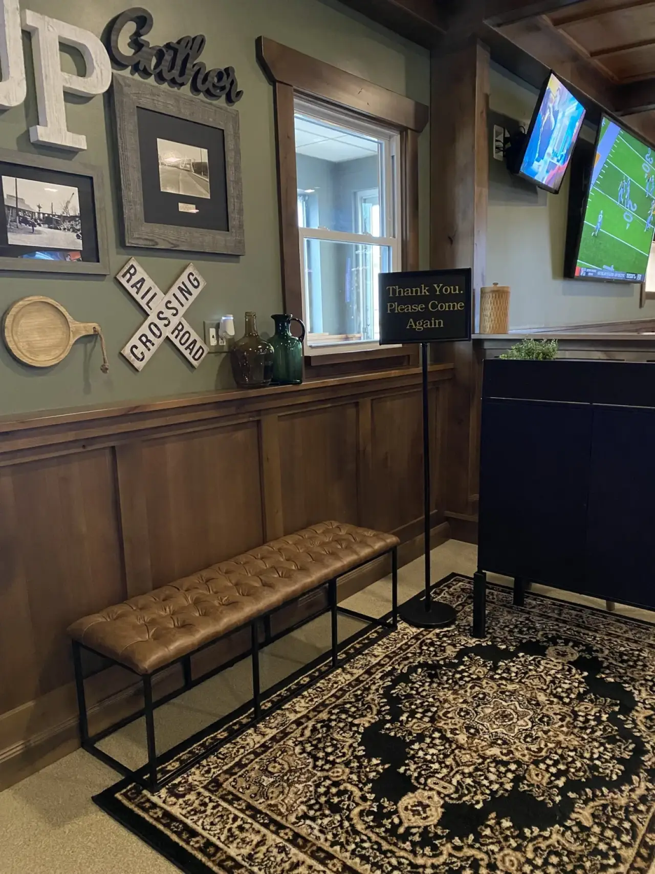 Underpass Bar & Grill gallery photo 13