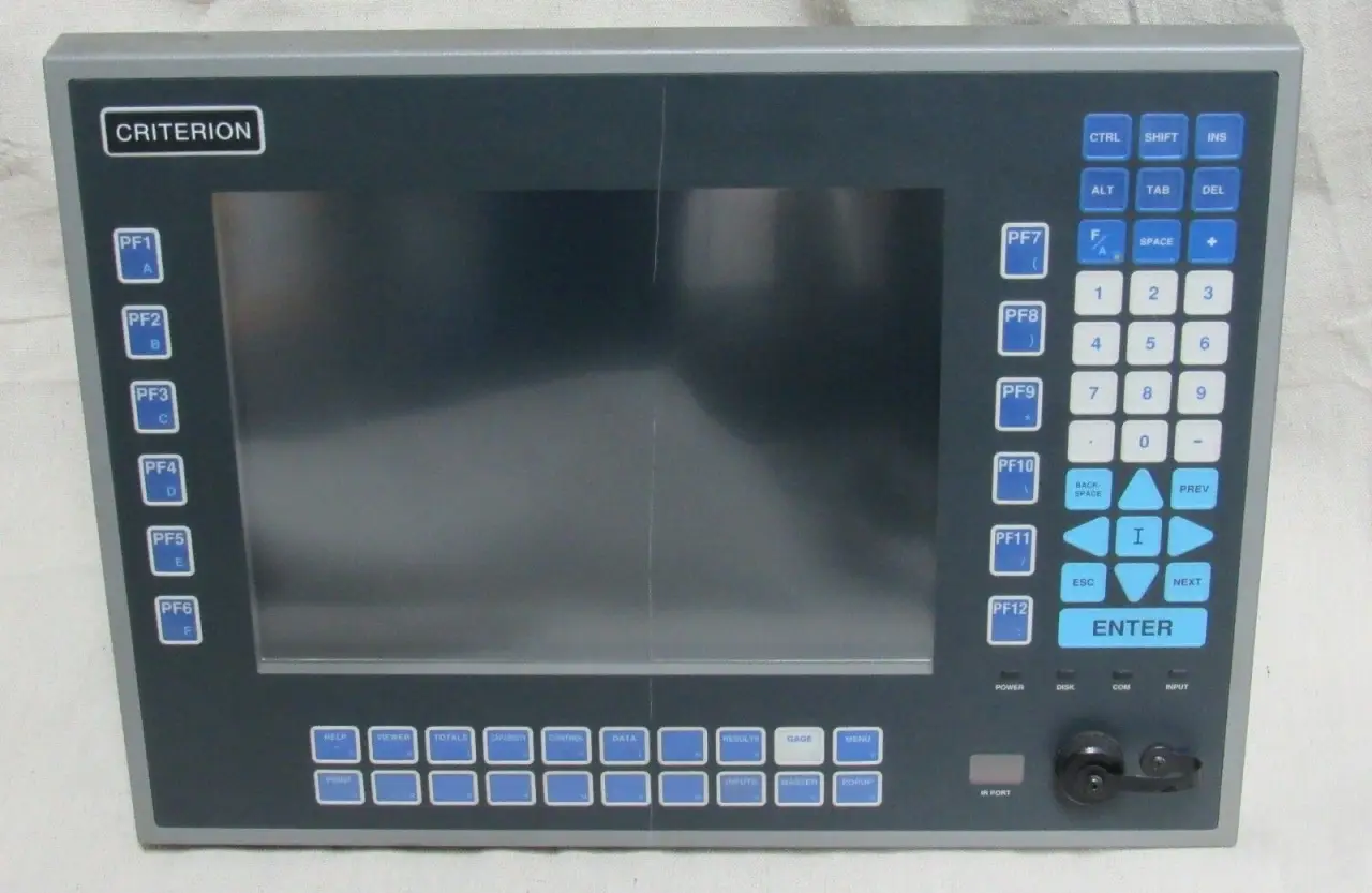 Xycom 3512KPT Flat Panel Industrial PC