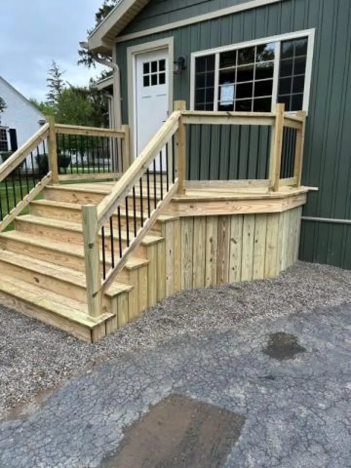 Monroe Street deck