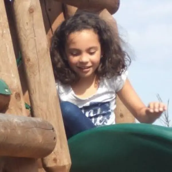 kids playing