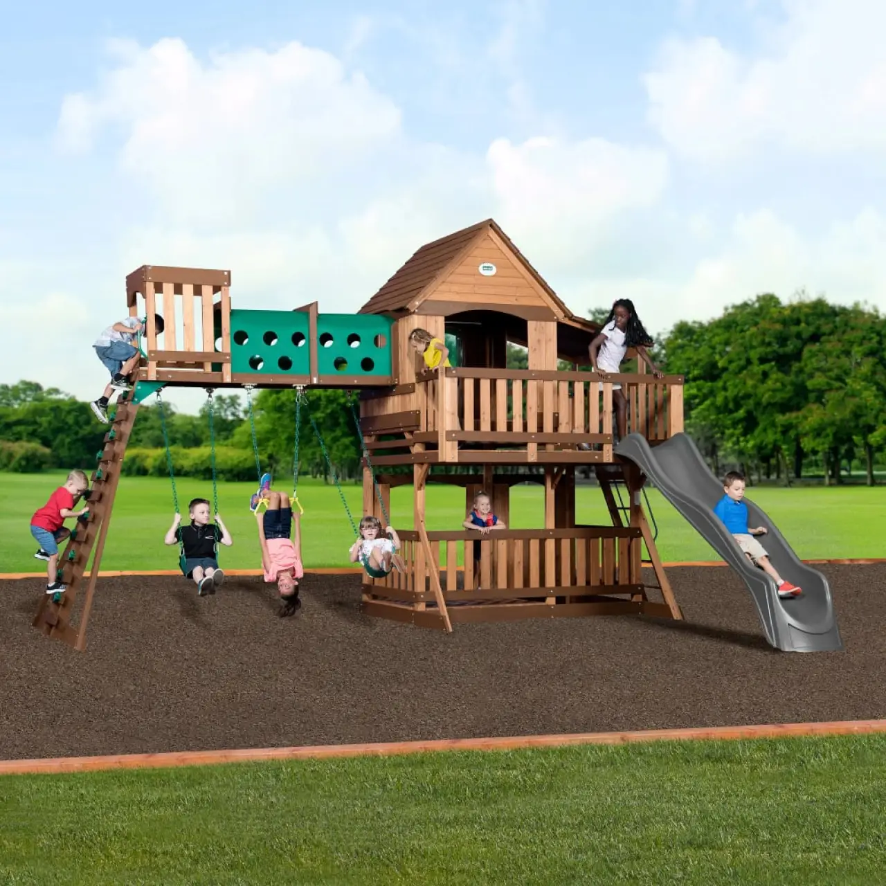 Woodridge Elite Backyard Discovery thumbnail
