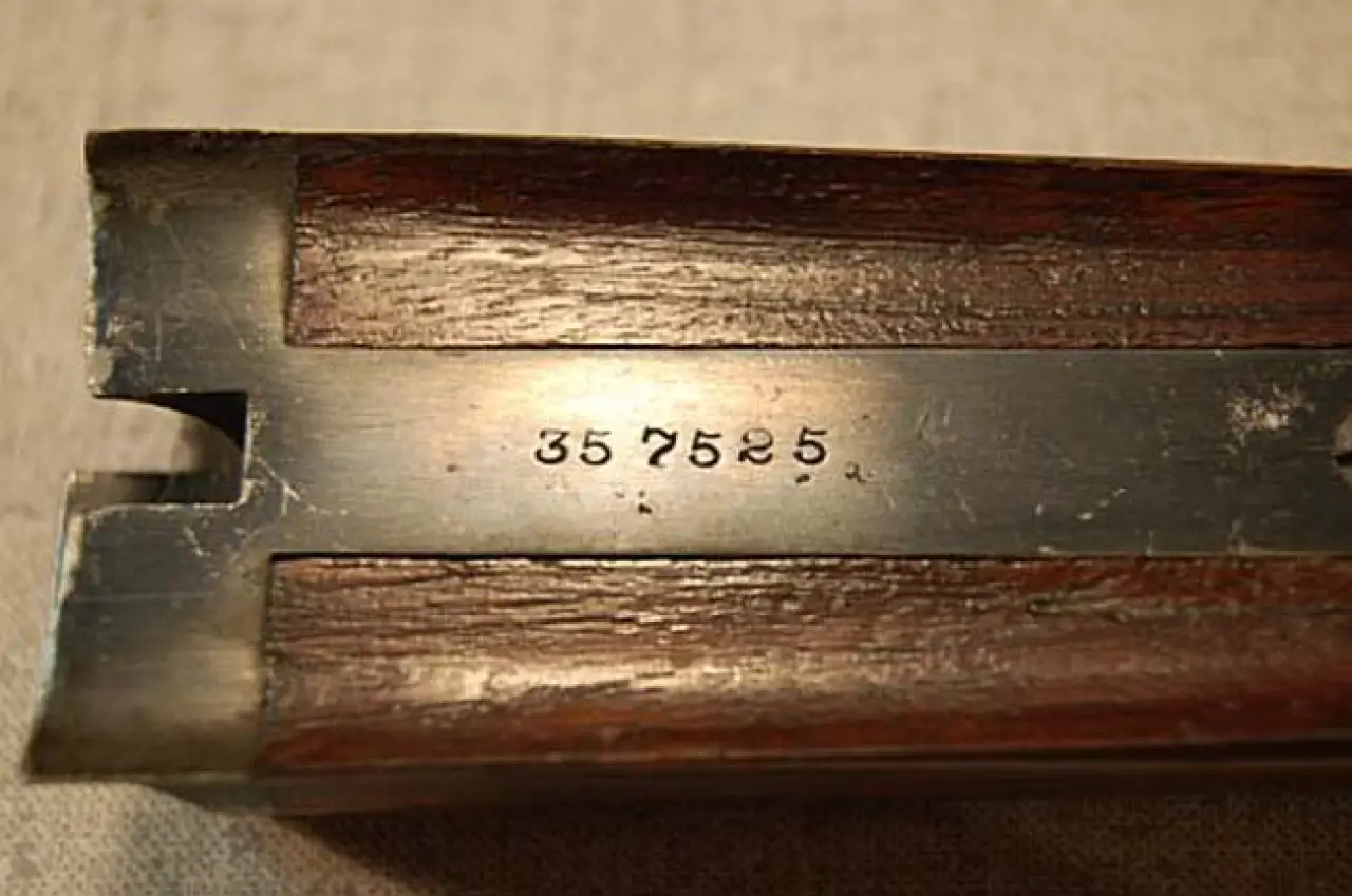 Serial Number Location Extractor Style Forend