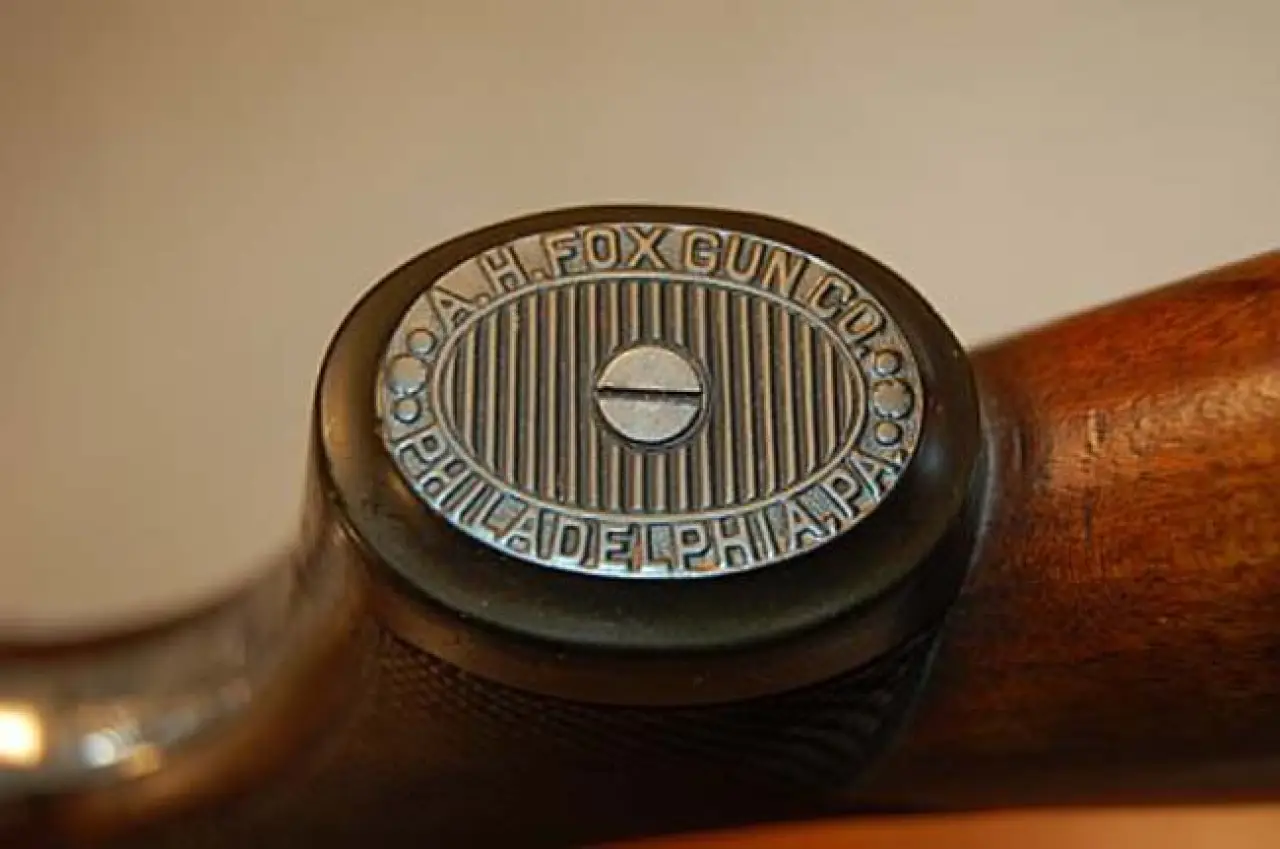 Philadelphia Address Grip Cap