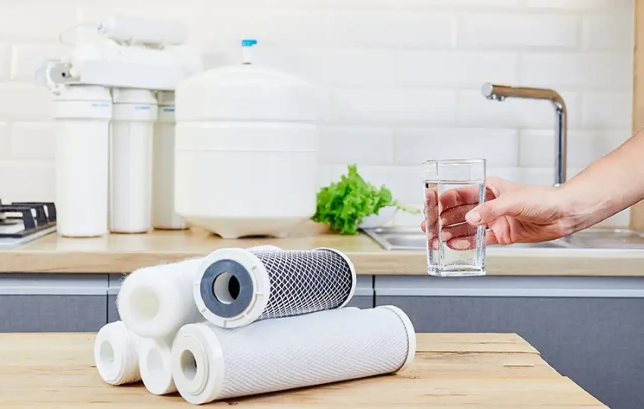 Multi-layer water filtration stages