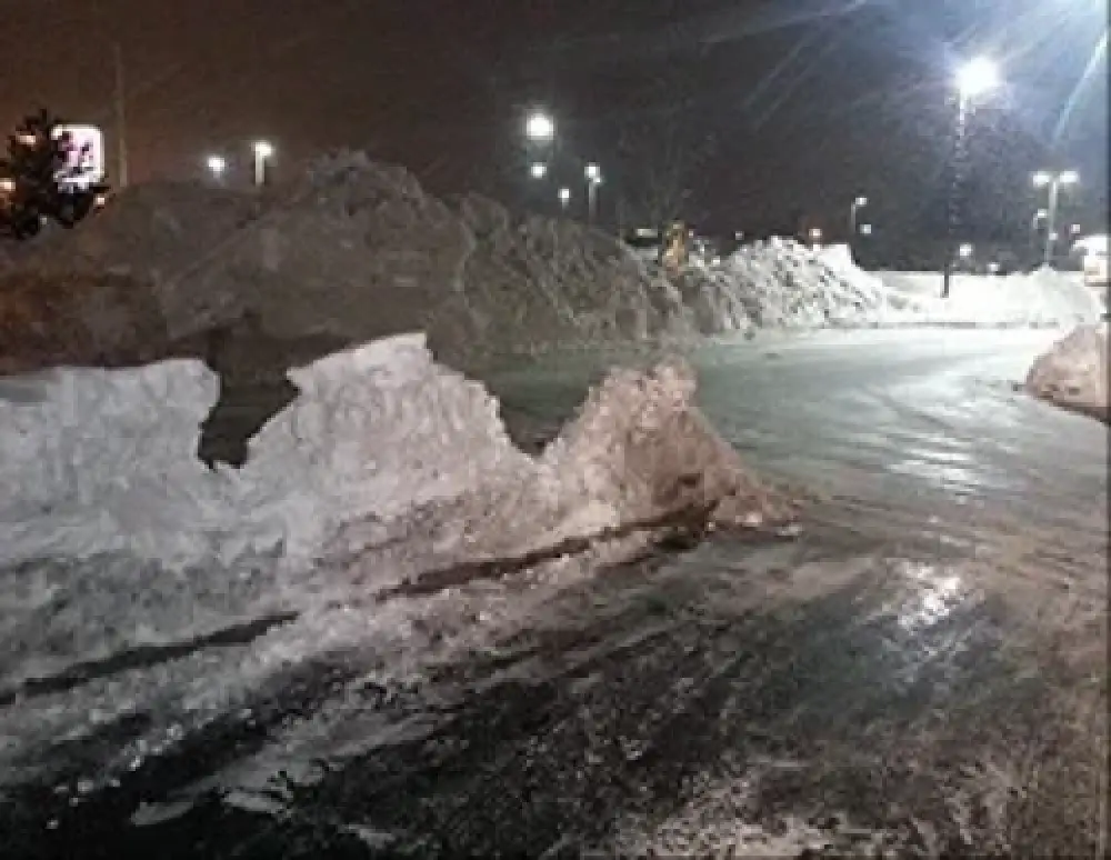 Commercial snow removal service at a business property