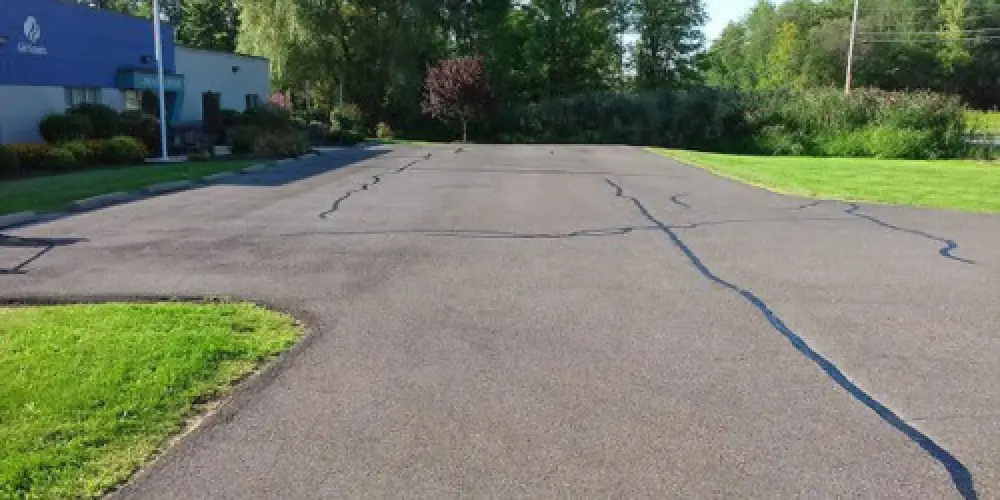Paving and sealing crack filling project