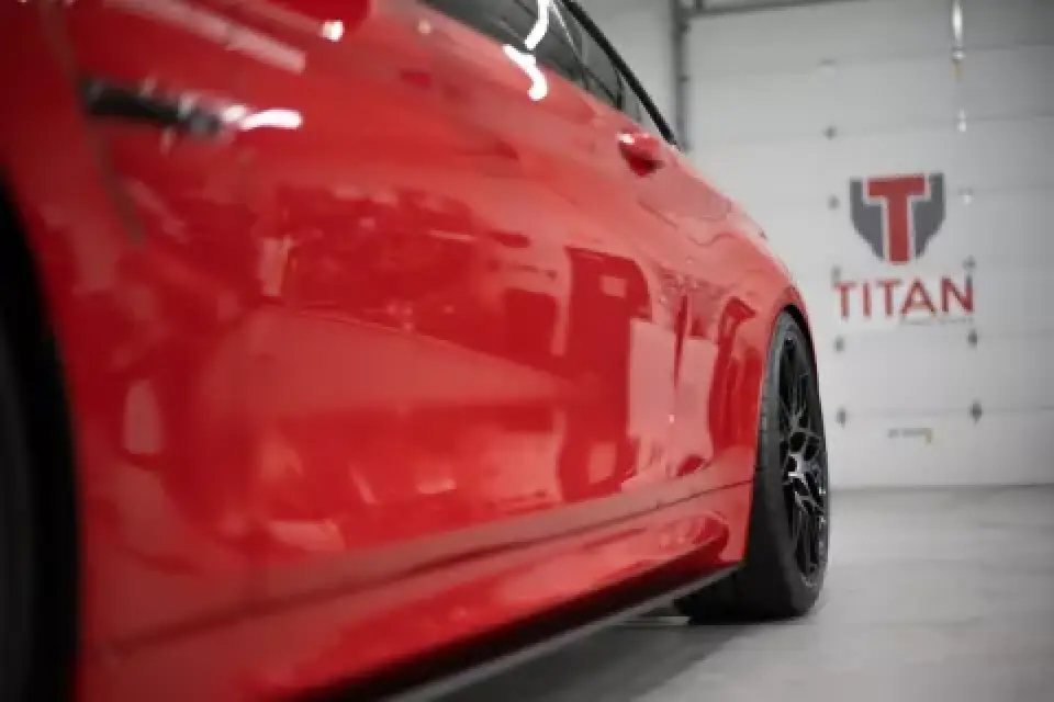 2018 BMW M4 Competition front grille and performance styling