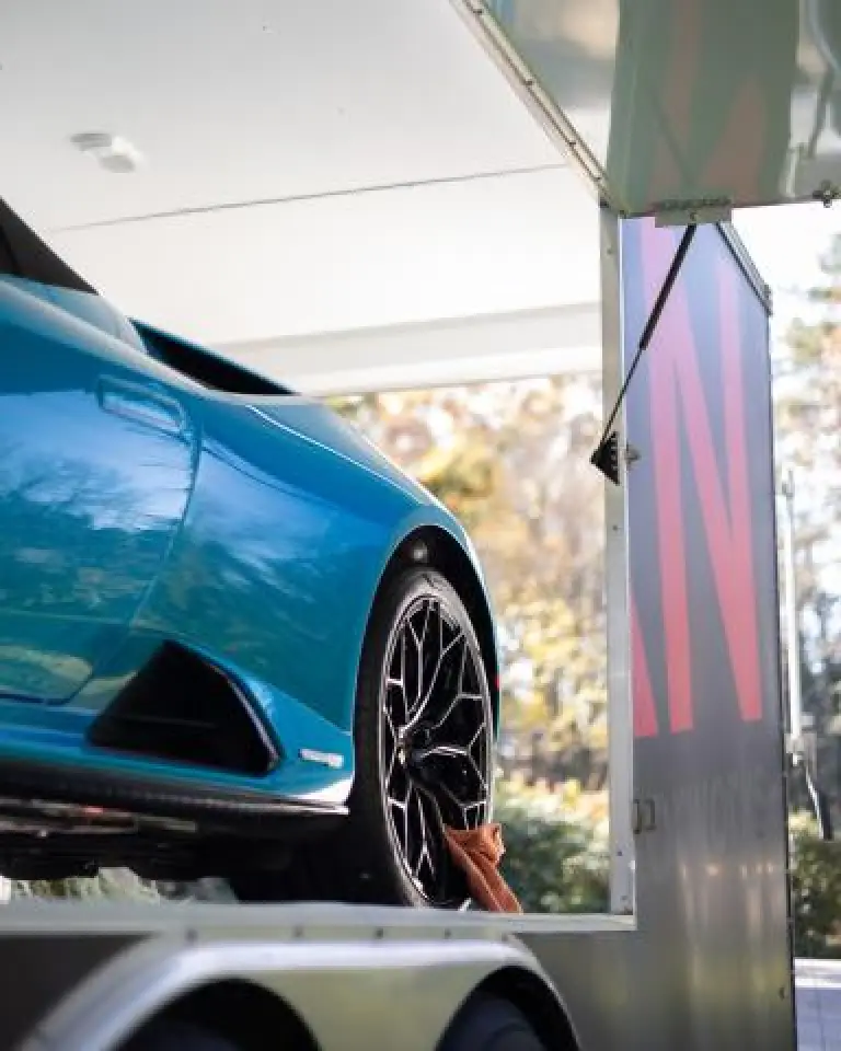 2023 lamborghini huracan wheel and trailer