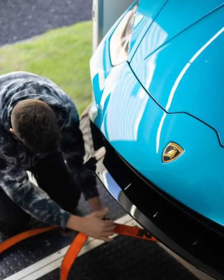 2023 lamborghini huracan maintenance