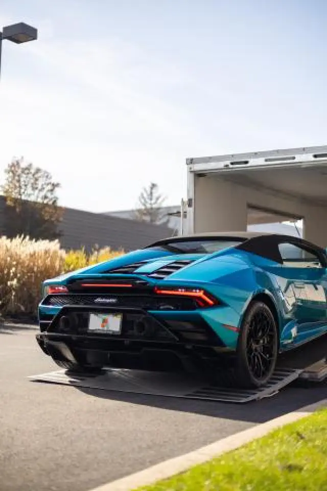 2023 lamborghini huracan from back outside