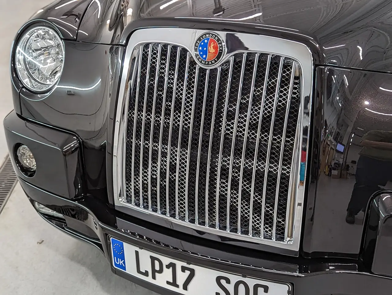 The London Taxi Company 2017 in black