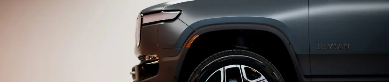 2023 Rivian R1S in El Cap Granite