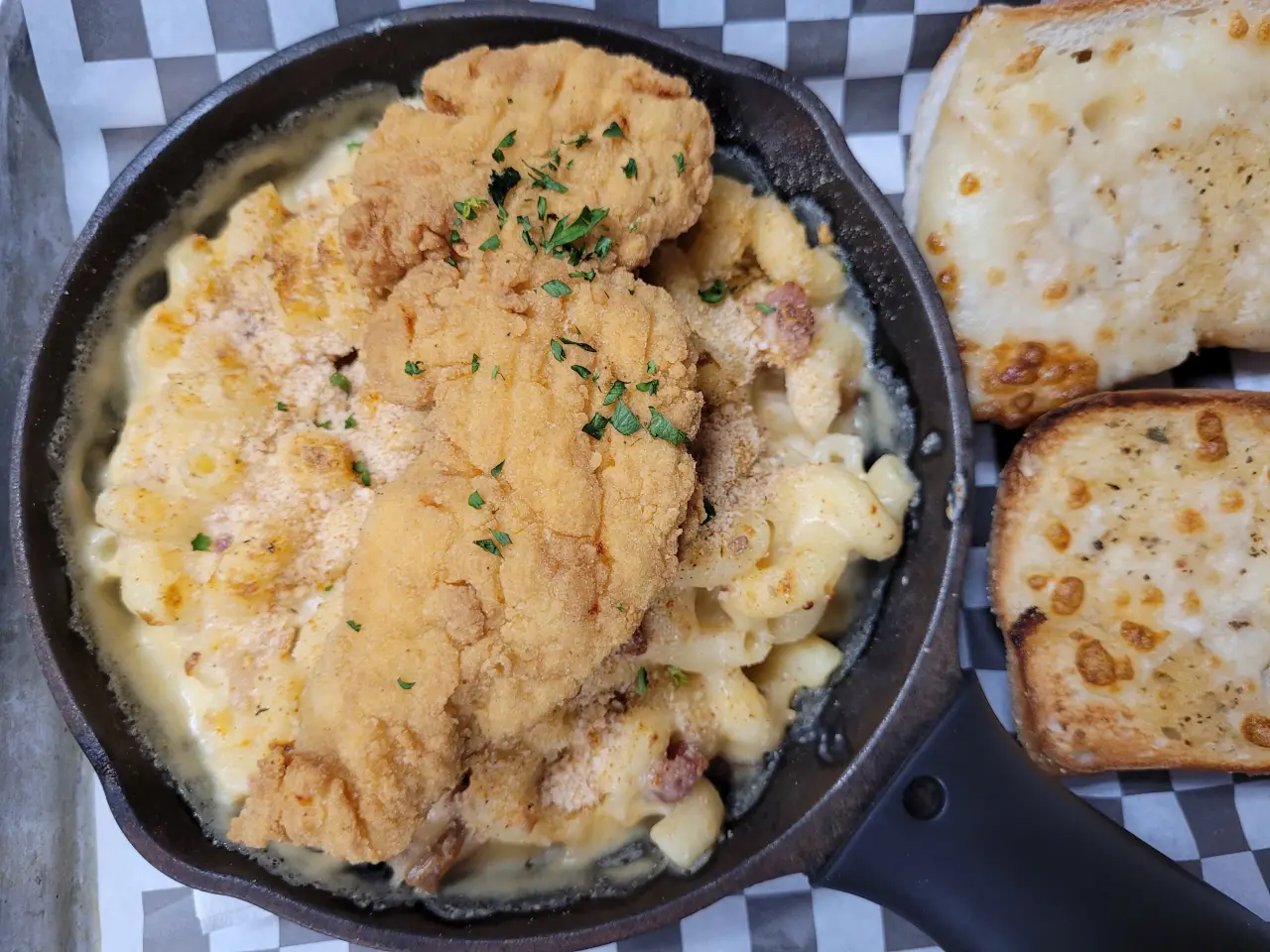 CHICKEN BACON MAC 'N CHEESE