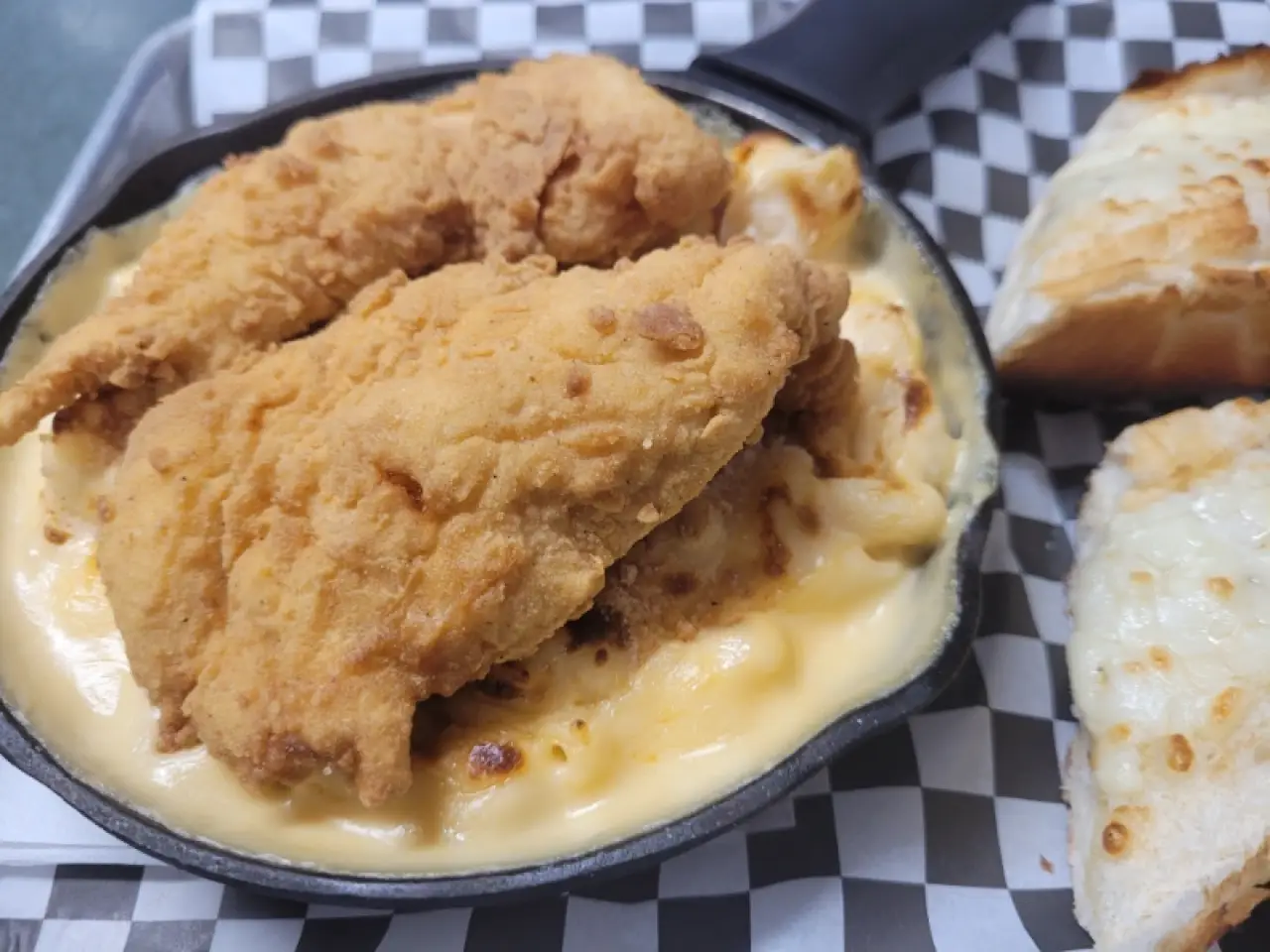 CHICKEN BACON MAC 'N CHEESE