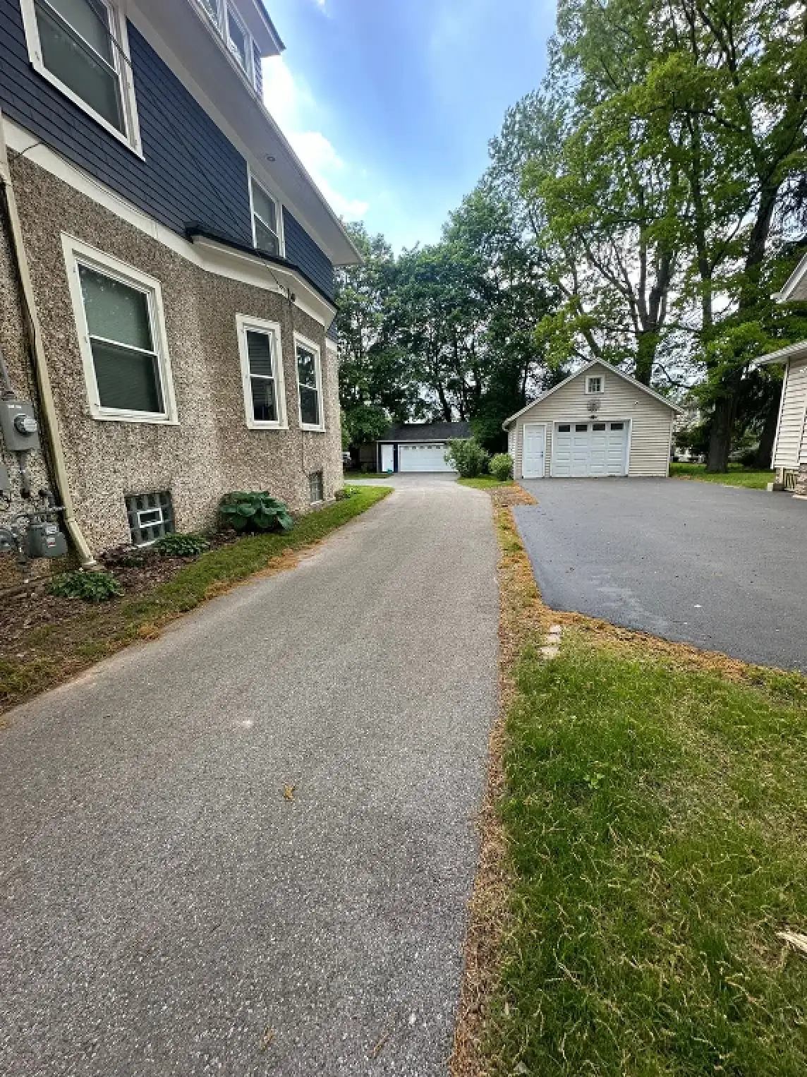 A stone driveway