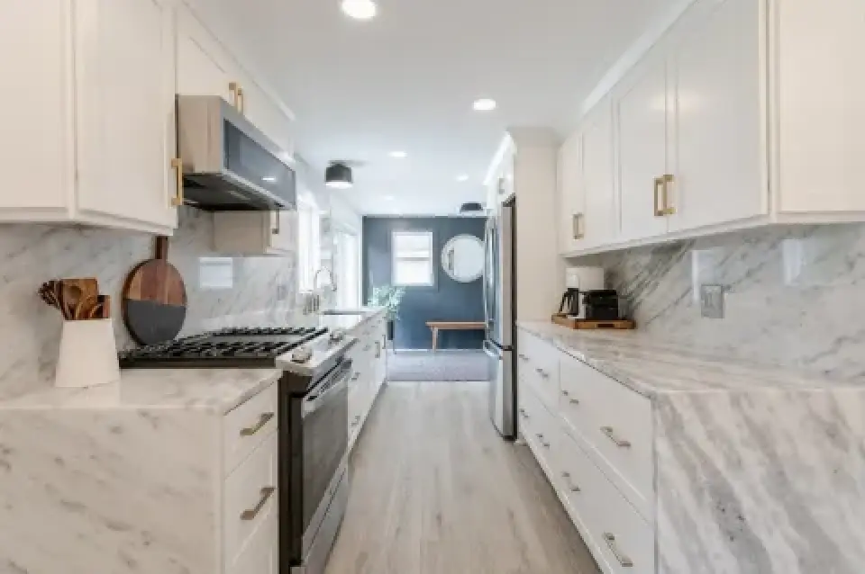 Simba White Quartzite