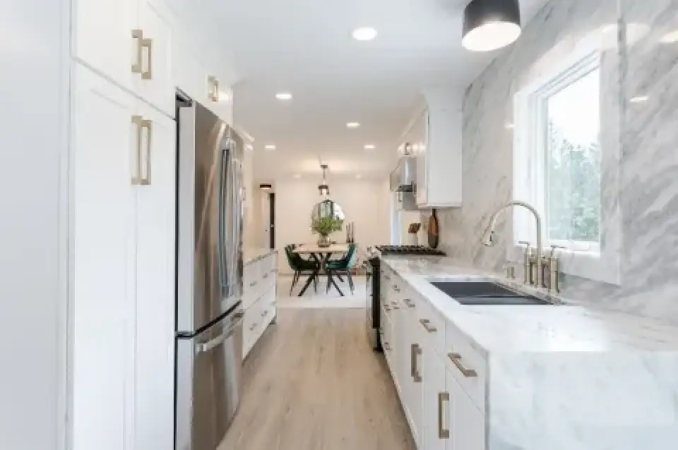 Simba White Quartzite