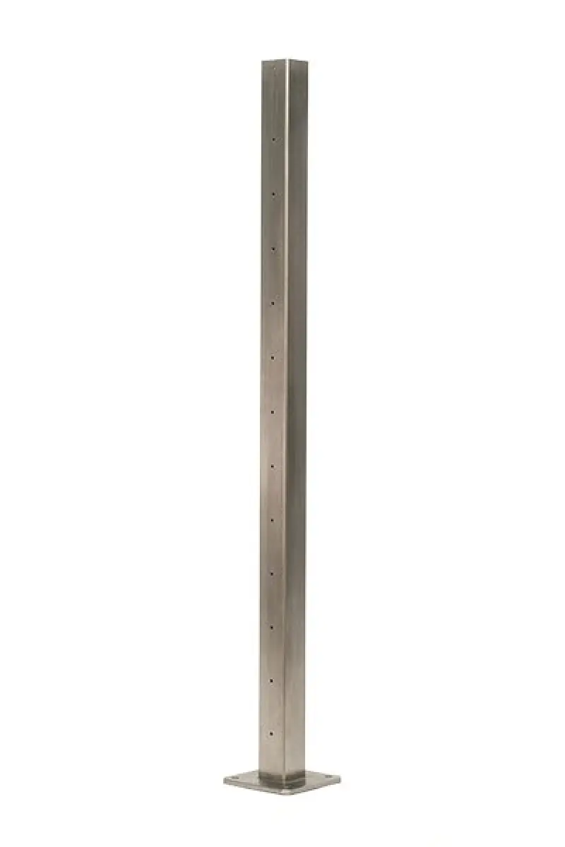 Universal Intermediate Posts