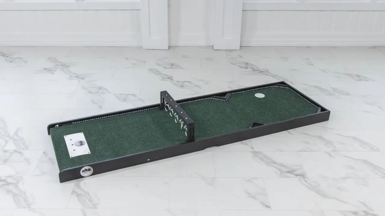 Classic Mini Golf setup hole 3