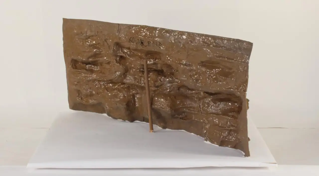 60" x 28" Ledge