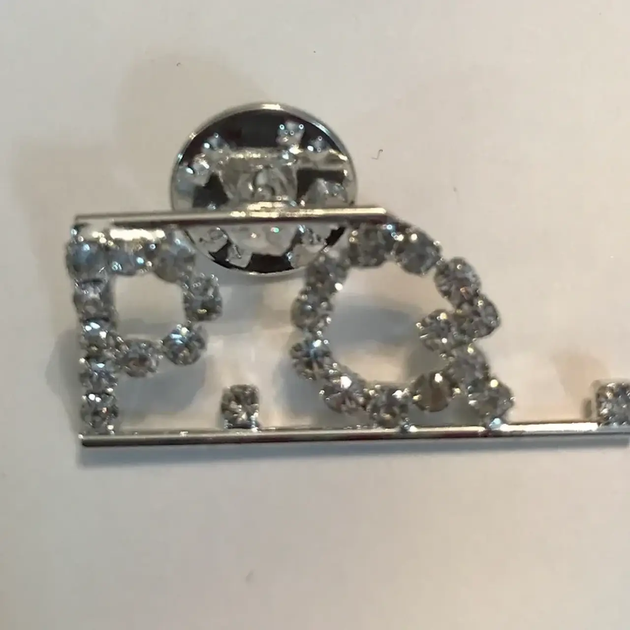 Daughters of the Nile Past Queen Pin   $28  Swarovski Crystal