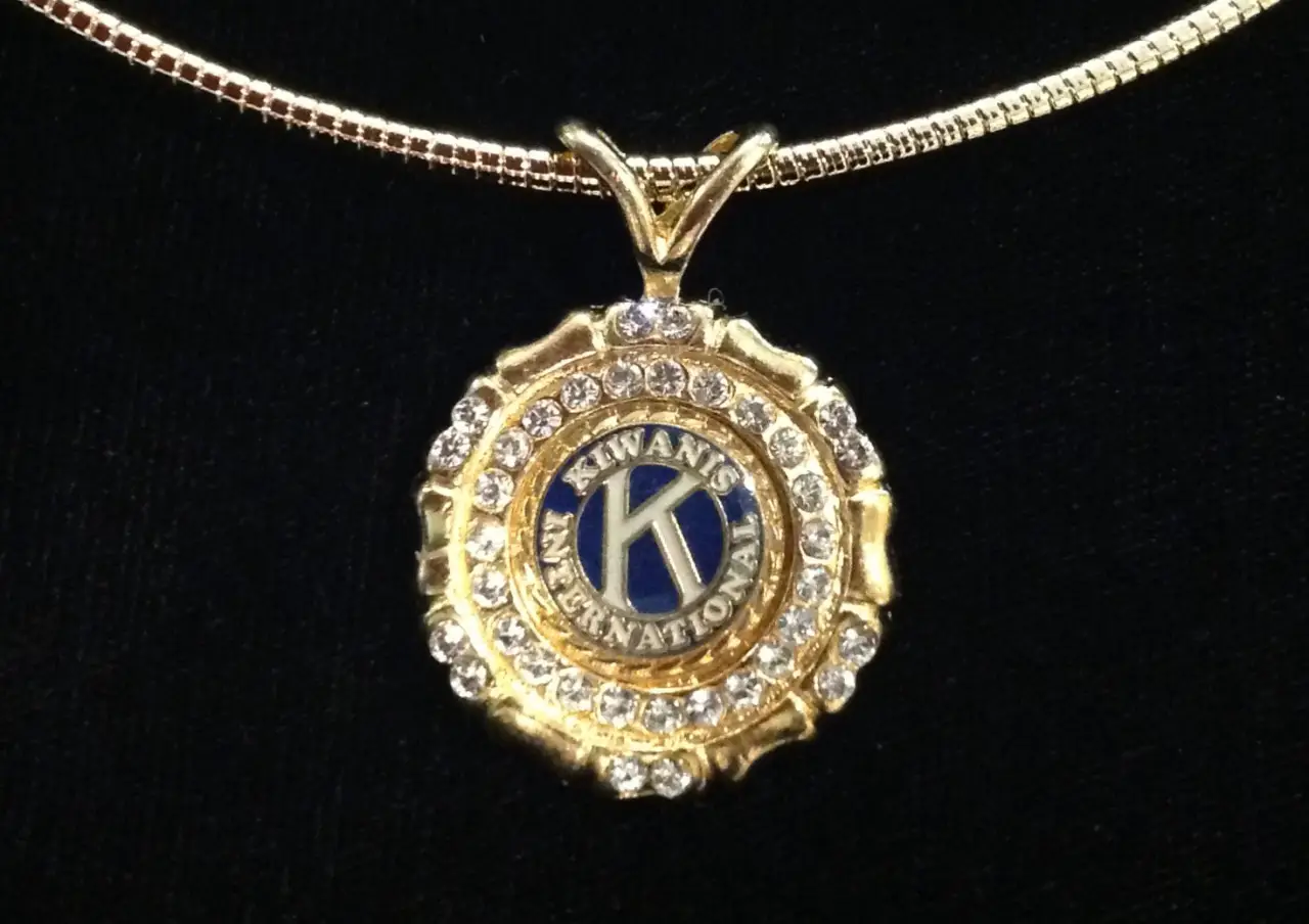Kiwanis International Round Crystal Medallion
