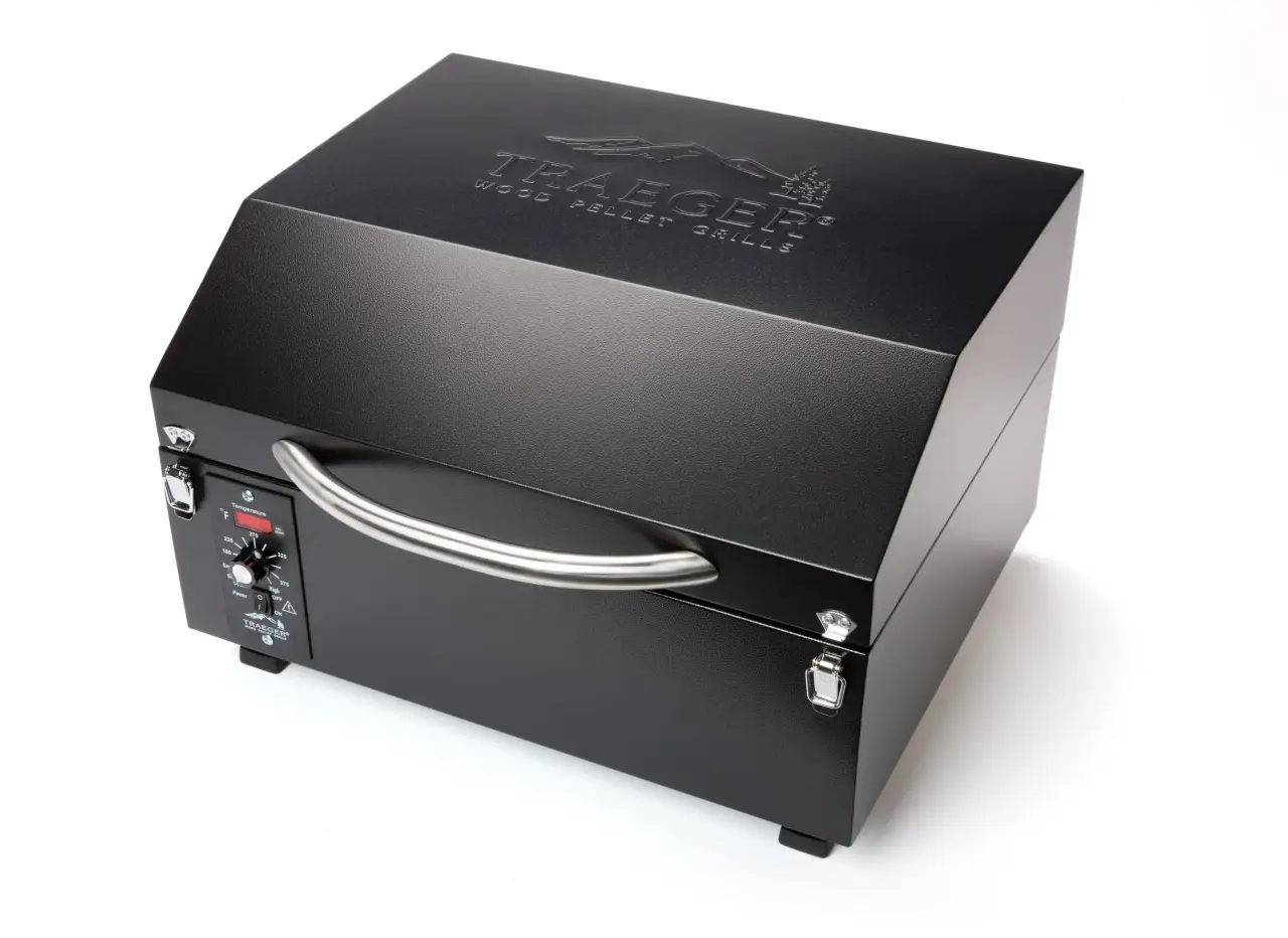 TRAEGER PTG+ PELLET GRILL