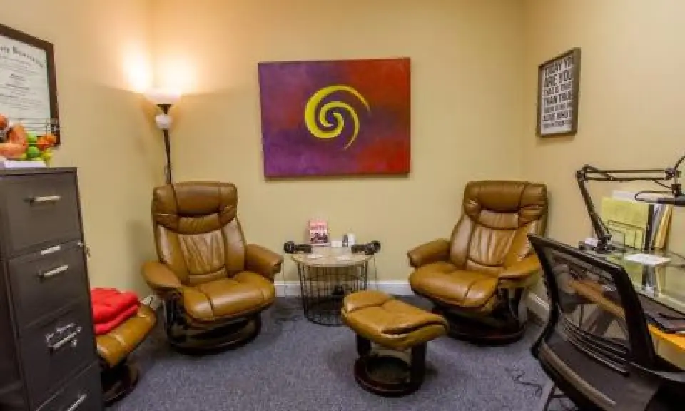 comfortable chairs in jax hypnosis office