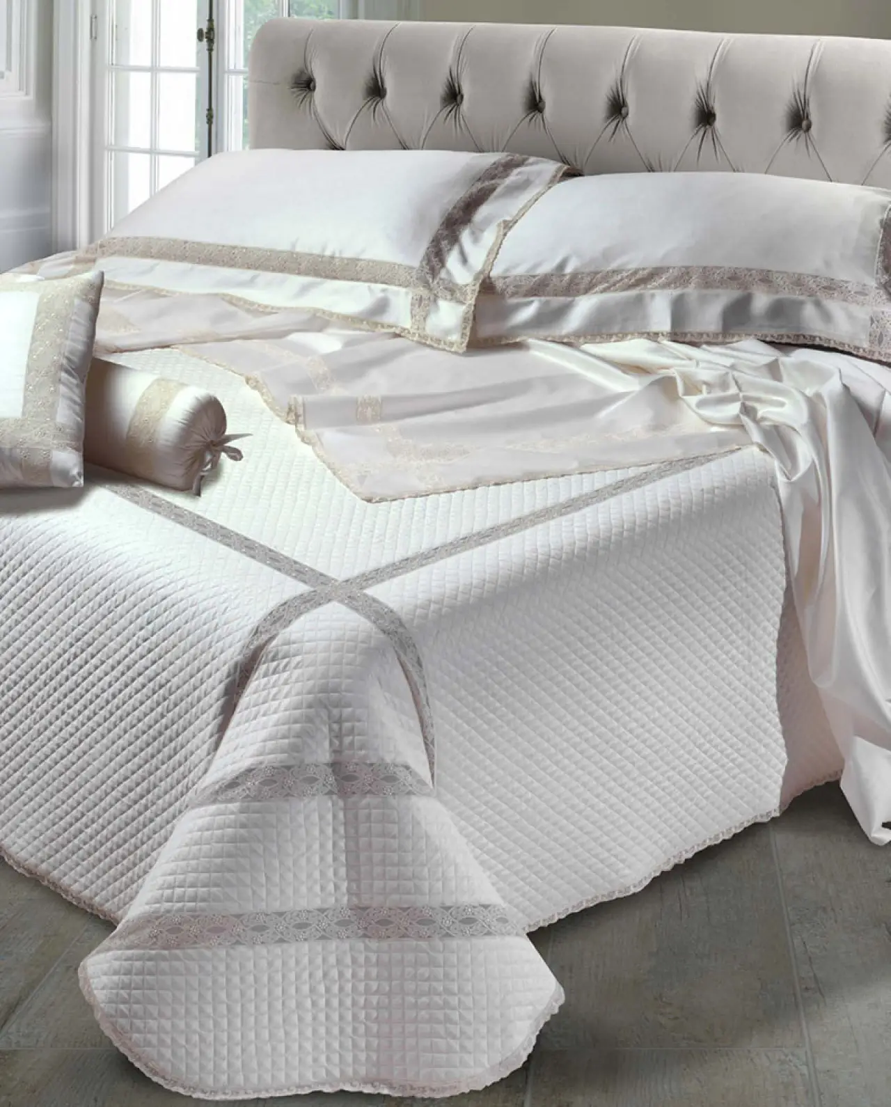 Giotto Sateen by Barbacci
