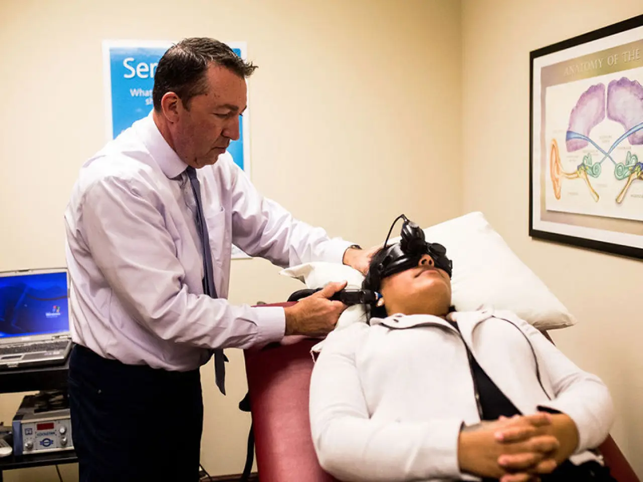 woman being treated for balance and dizziness at clear choice hearing and balance
