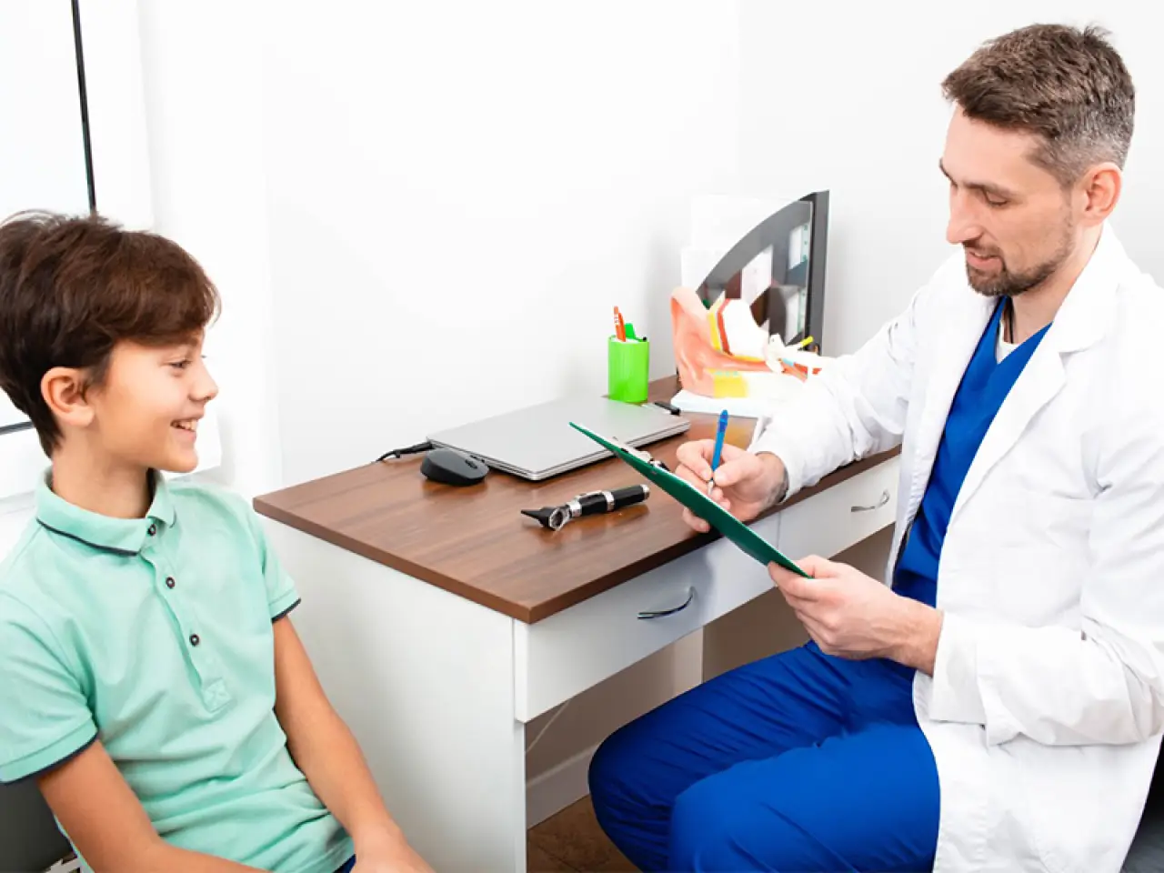 child talking with doctor