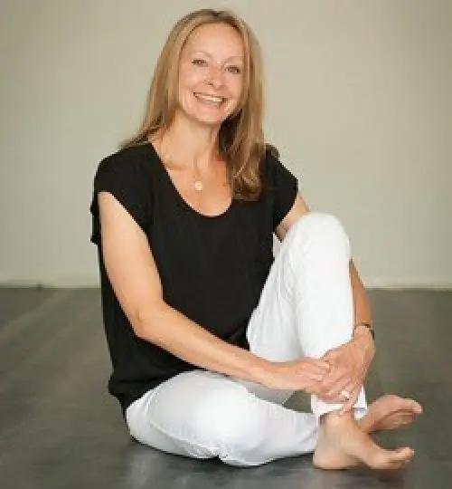 malisa lougher headshot