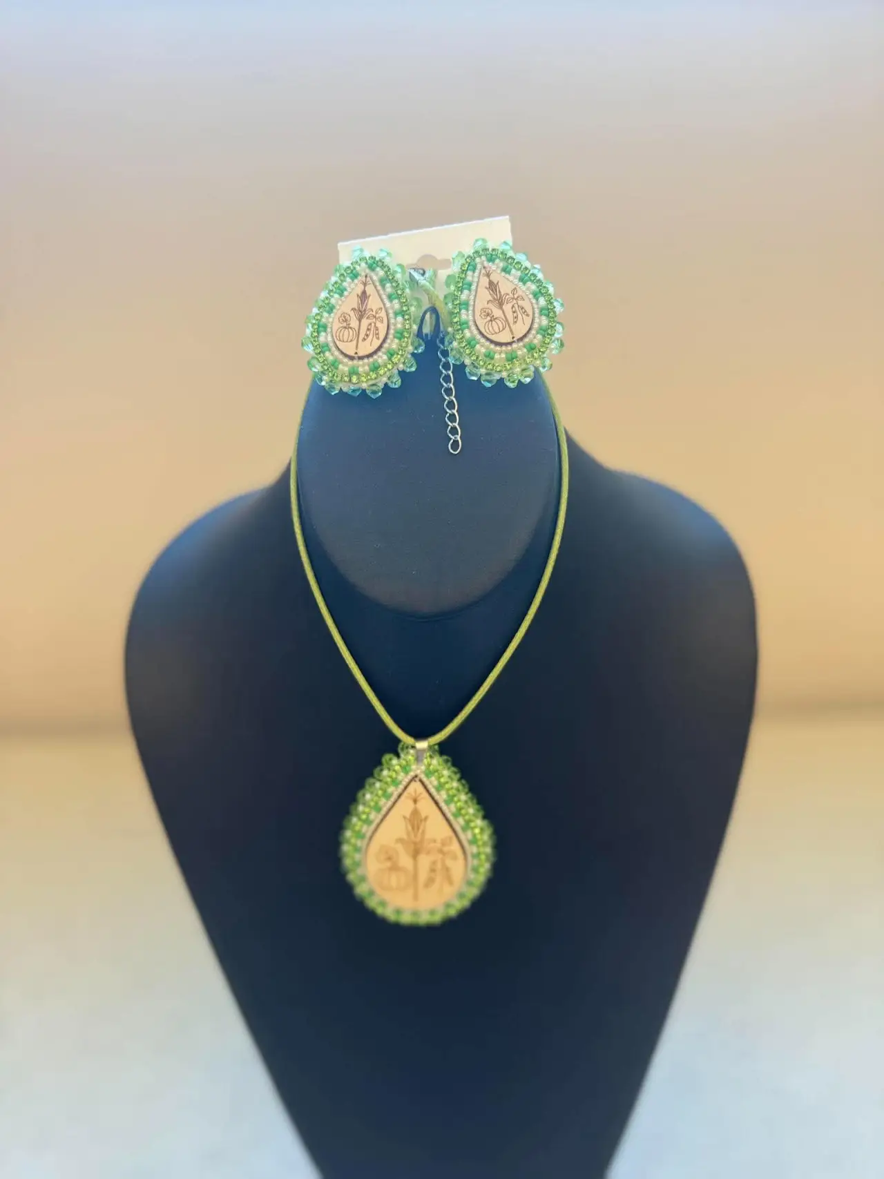 KS Three Sisters Jewelry Set
